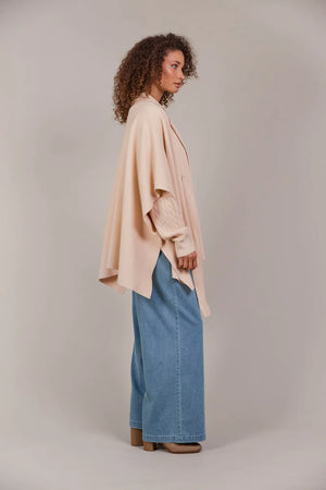 Palmer Knit Cape/ONE SIZE