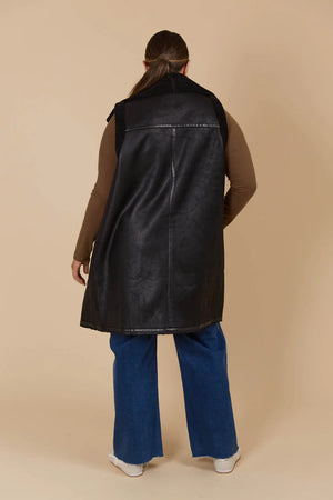 Eris Vest Onyx