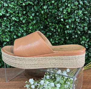 Luna Sole Fortune Shoe Tan