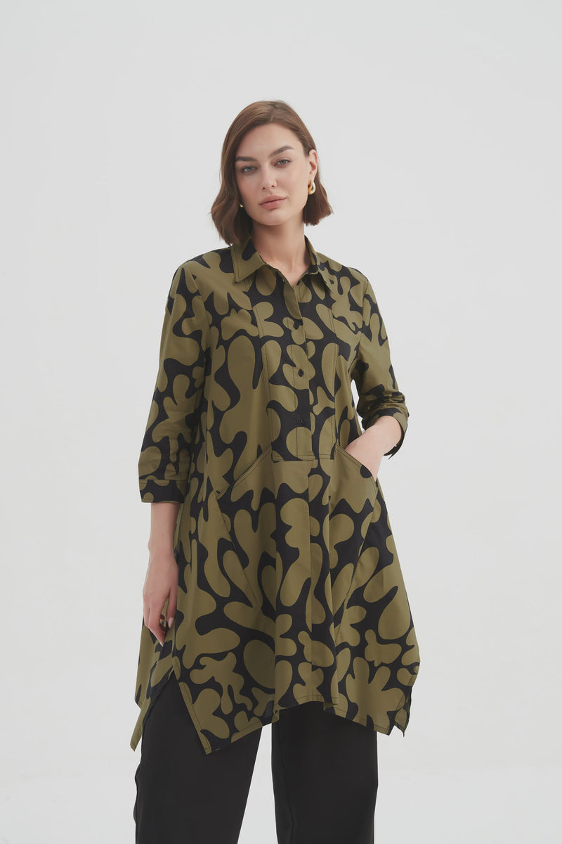 Handkerchief Hem Print Shirt Moss/Black
