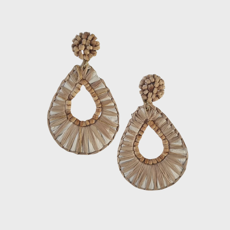 Raffia Earring Oval Natural