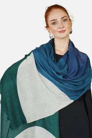 Wool Overlap Scarf Cool