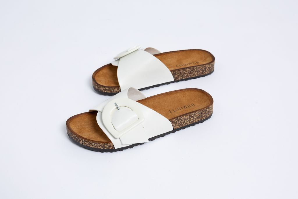 Buckle Slide White