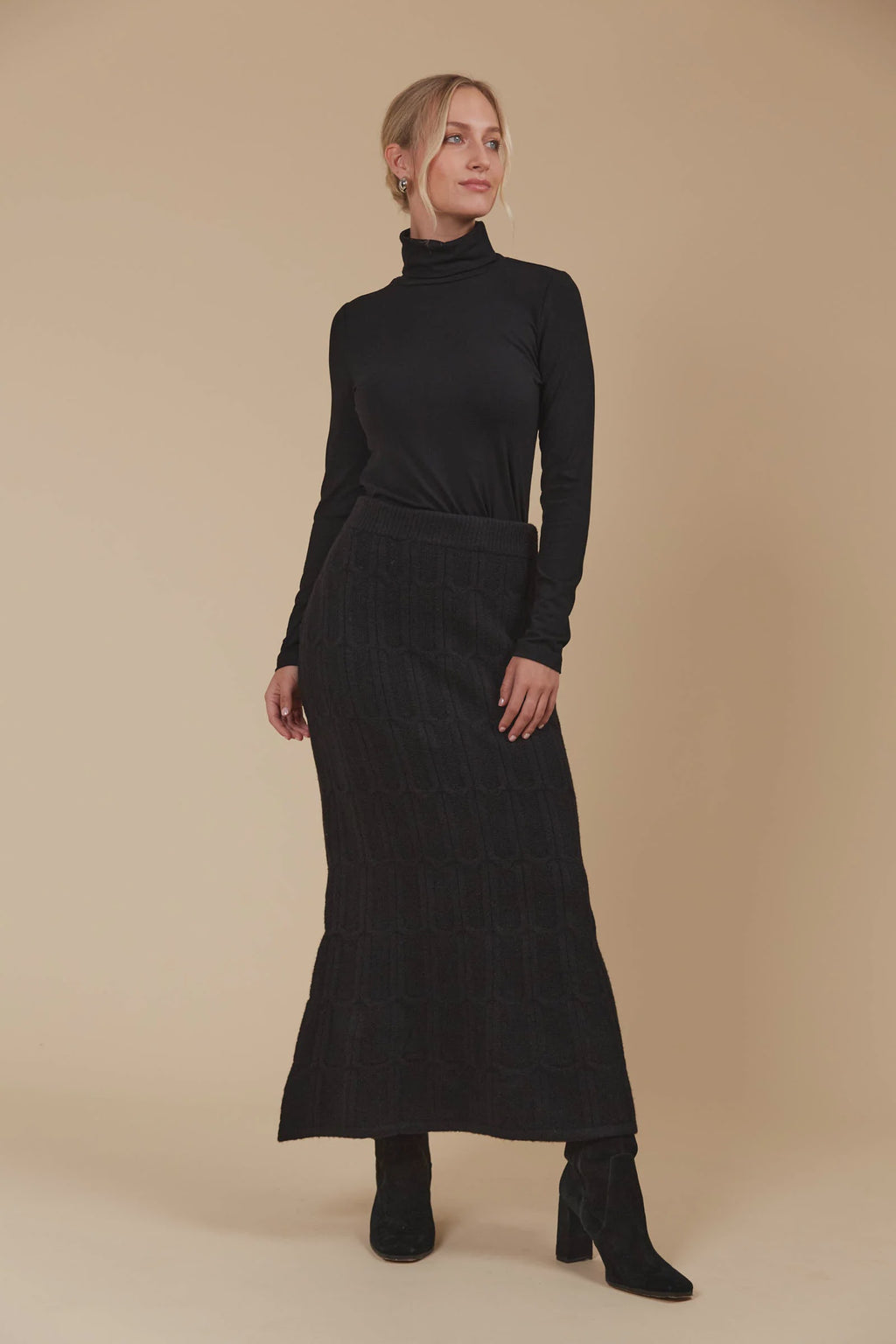Hera Knit Skirt Onyx