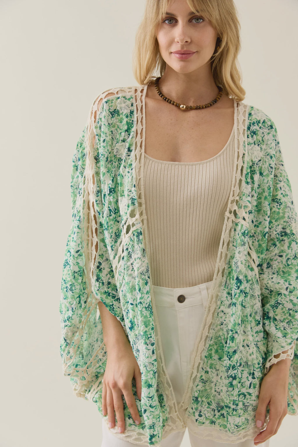 Oline Lace Cape Jasmine /ONE SIZE