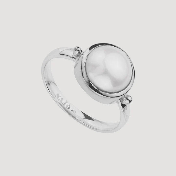 Garland Pearl Ring Silver