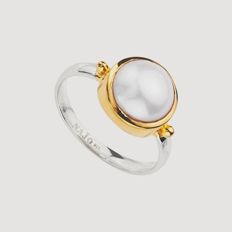 Garland Pearl Ring Yellow Gold